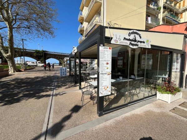 negozio in vendita a Levanto in zona Mesco