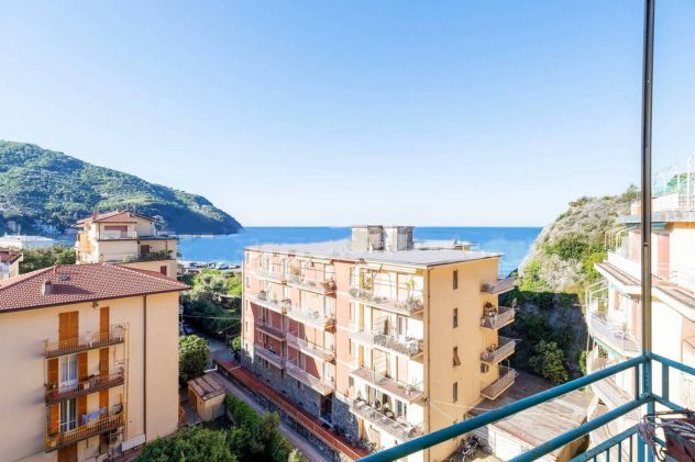 appartamento in vendita a Levanto in zona Mesco