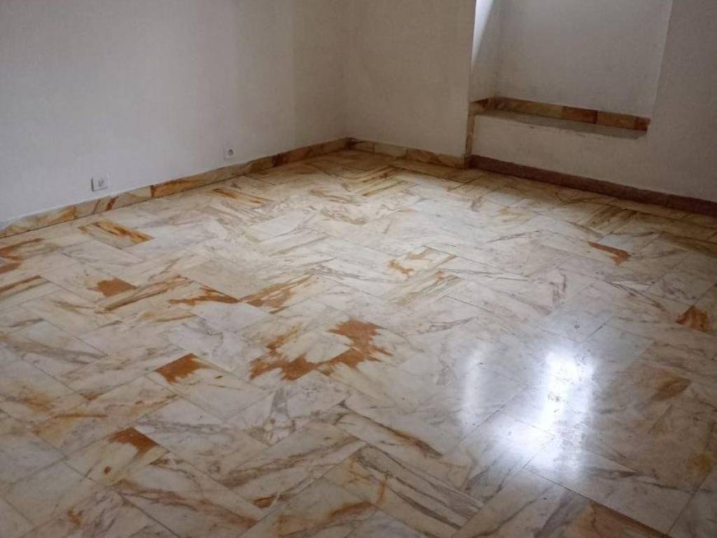 appartamento in vendita a Levanto in zona Montale