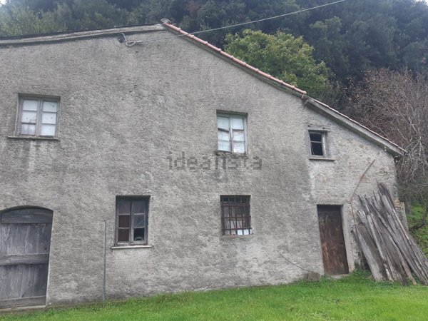 casa indipendente in vendita a Levanto
