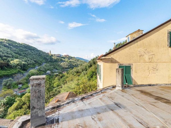 appartamento in vendita a Levanto in zona Casella