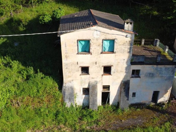 appartamento in vendita a Levanto in zona Mesco