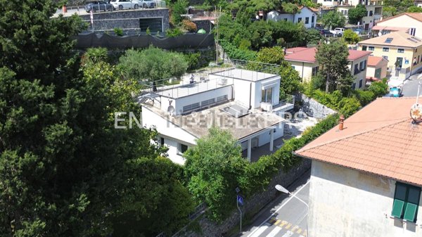 casa indipendente in vendita a Levanto