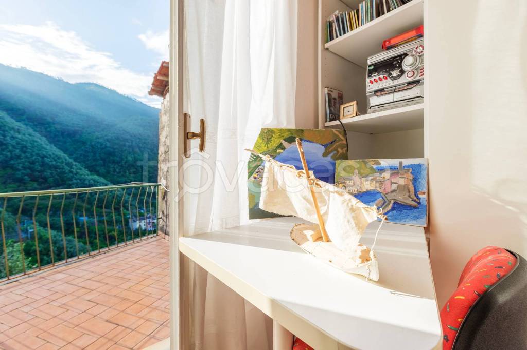 casa indipendente in vendita a Levanto in zona Vignana