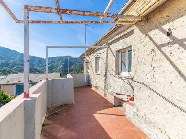 appartamento in vendita a Levanto in zona Ridarolo