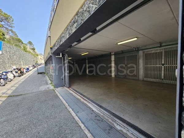 locale di sgombero in vendita a Levanto