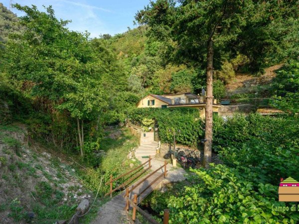 casa indipendente in vendita a Levanto