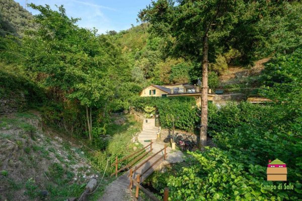 casa indipendente in vendita a Levanto in zona Dosso