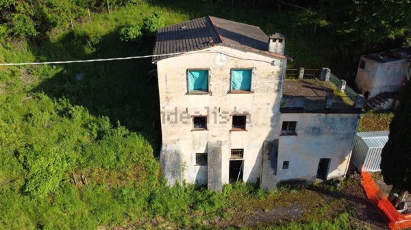 casa indipendente in vendita a Levanto in zona Mesco