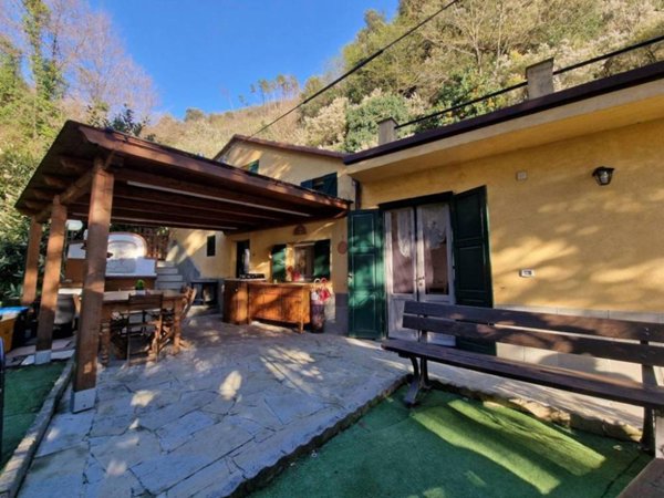 casa indipendente in vendita a Levanto