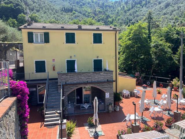 negozio in vendita a Levanto