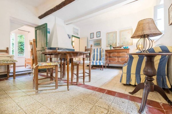 casa indipendente in vendita a Levanto in zona Mesco