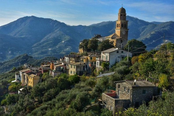 appartamento in vendita a Levanto in zona Legnaro