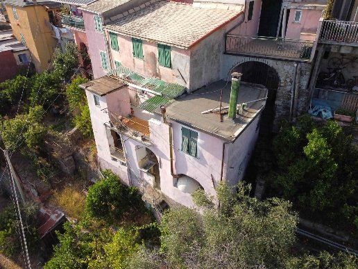 casa indipendente in vendita a Levanto in zona Legnaro