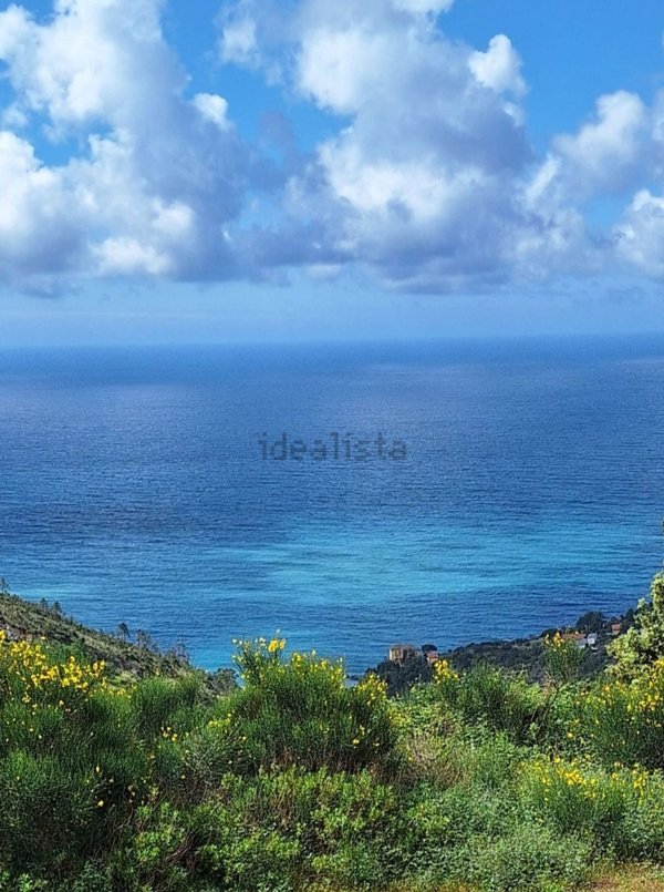 casa indipendente in vendita a Levanto