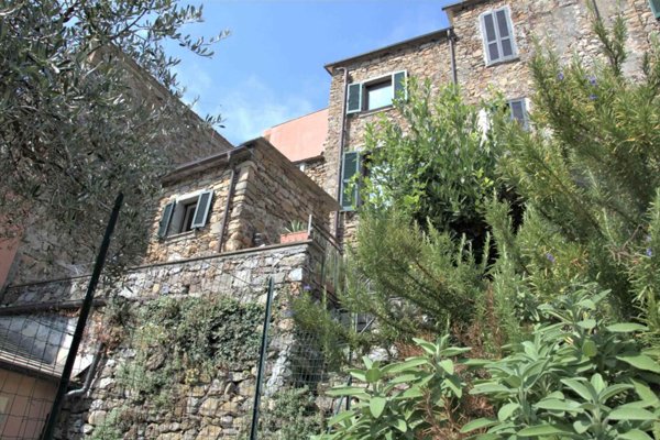 casa indipendente in vendita a Levanto in zona Lavaggiorosso