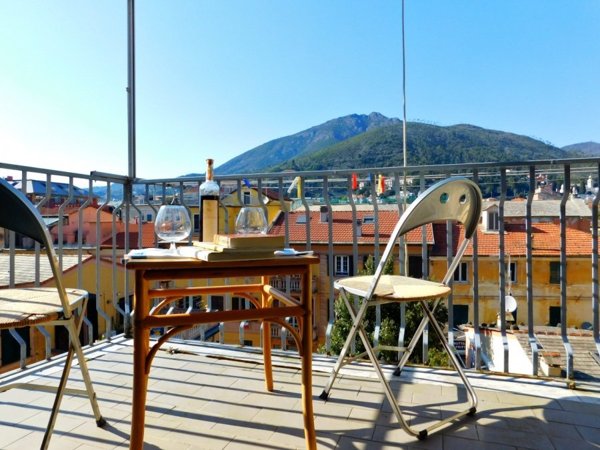 appartamento in vendita a Levanto in zona Dosso
