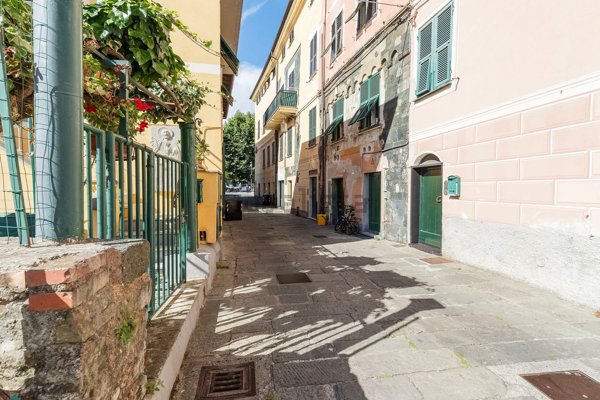 appartamento in vendita a Levanto in zona Mesco