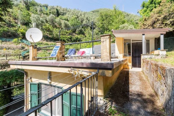 casa indipendente in vendita a Levanto in zona Pastine