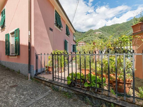 casa indipendente in vendita a Levanto in zona San Gottardo