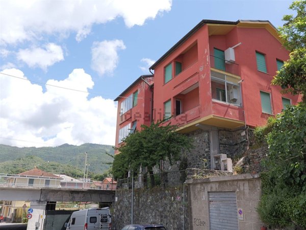 appartamento in vendita a Levanto in zona Mesco