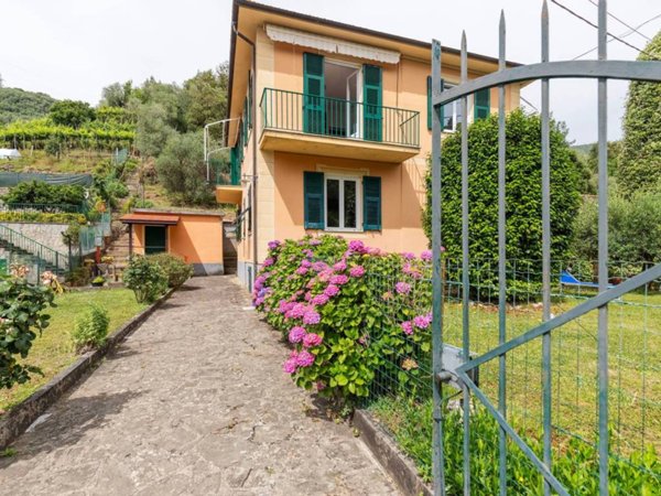 casa indipendente in vendita a Levanto in zona Ridarolo