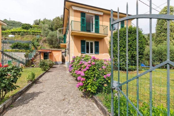 appartamento in vendita a Levanto in zona Legnaro