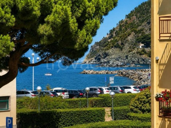 appartamento in vendita a Levanto in zona Mesco