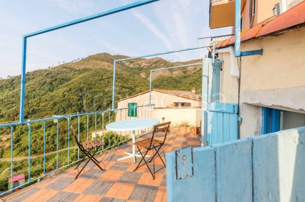 casa indipendente in vendita a Levanto in zona Lavaggiorosso