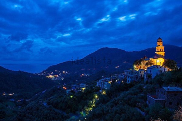appartamento in vendita a Levanto in zona Legnaro