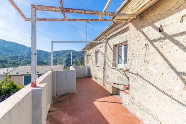 appartamento in vendita a Levanto in zona Ridarolo