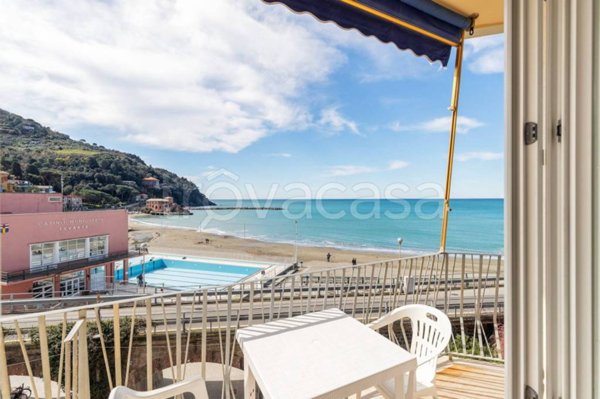 appartamento in vendita a Levanto in zona Mesco