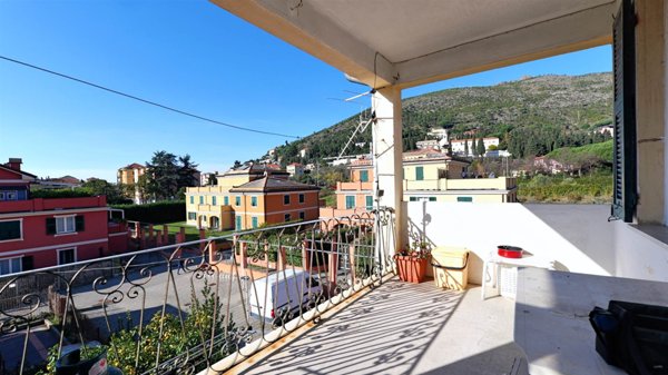 appartamento in vendita a Levanto in zona Mesco