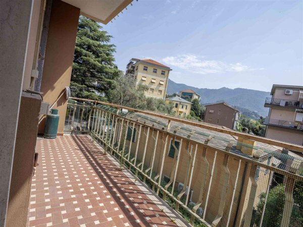 appartamento in vendita a Levanto in zona Mesco
