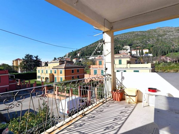 appartamento in vendita a Levanto in zona Mesco