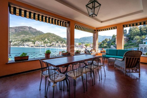 casa indipendente in vendita a Levanto in zona Mesco
