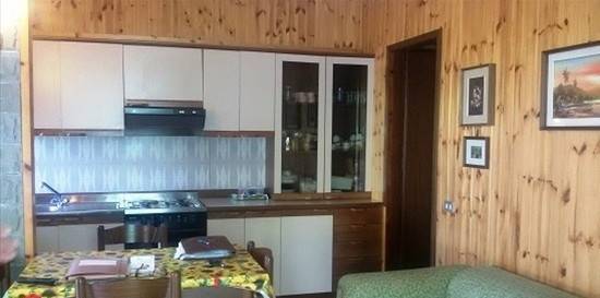 appartamento in vendita a Maissana in zona Tavarone