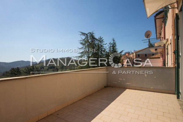 appartamento in vendita a Maissana in zona Tavarone