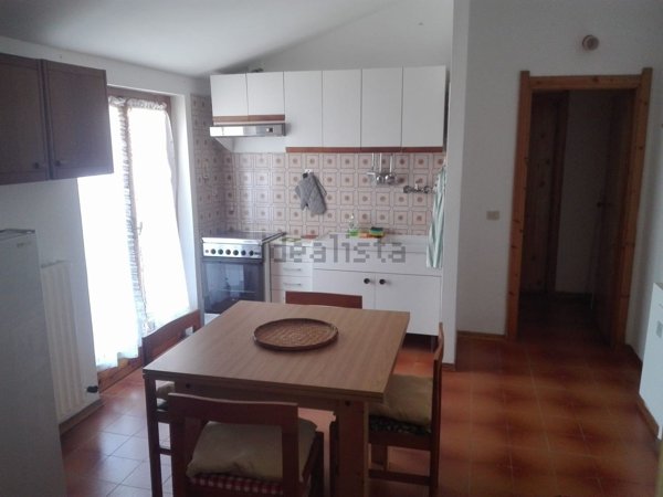 appartamento in vendita a Maissana in zona Tavarone