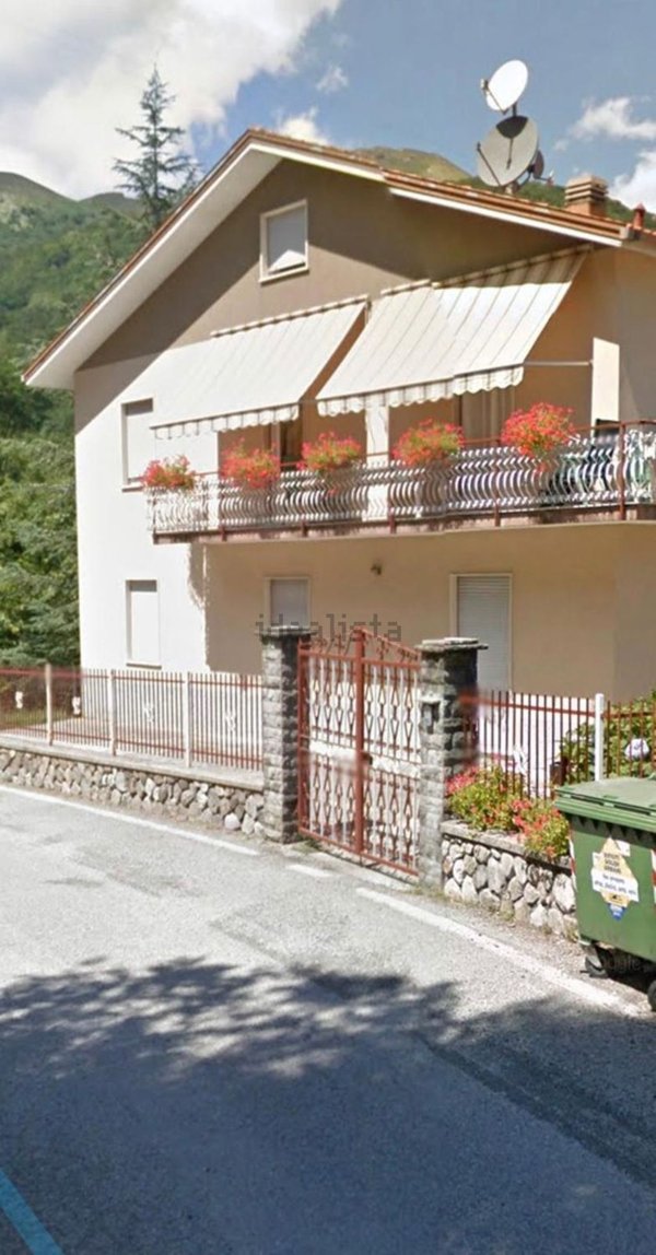 appartamento in vendita a Maissana