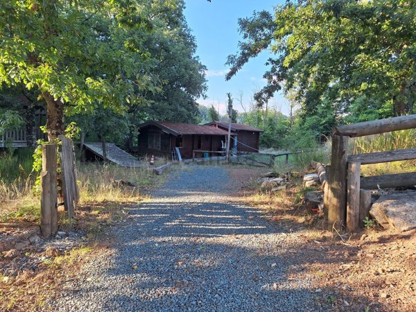 appartamento in vendita a Maissana in zona Tavarone