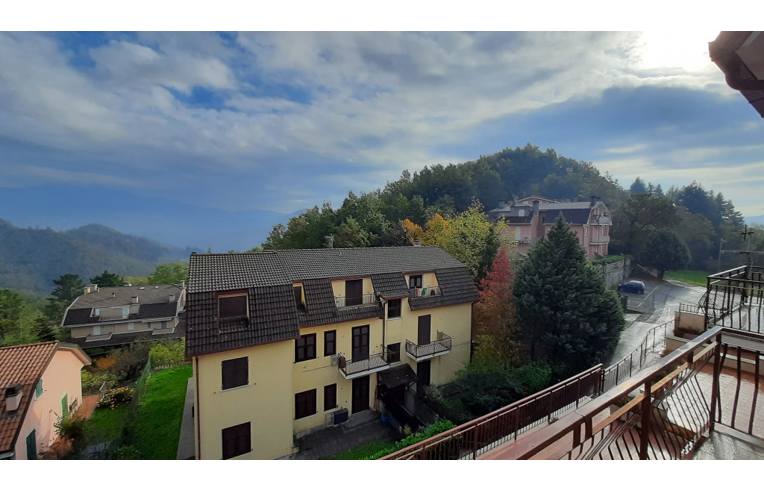 appartamento in vendita a Maissana in zona Tavarone