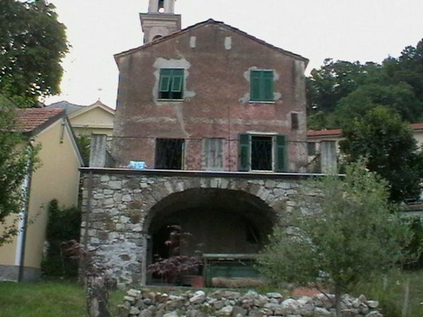 casa indipendente in vendita a Maissana