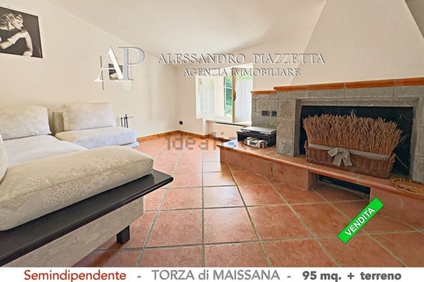 appartamento in vendita a Maissana in zona Torza