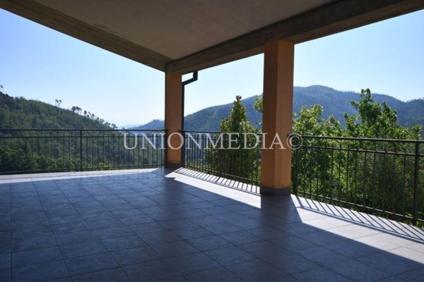 casa indipendente in vendita a Monterosso al Mare