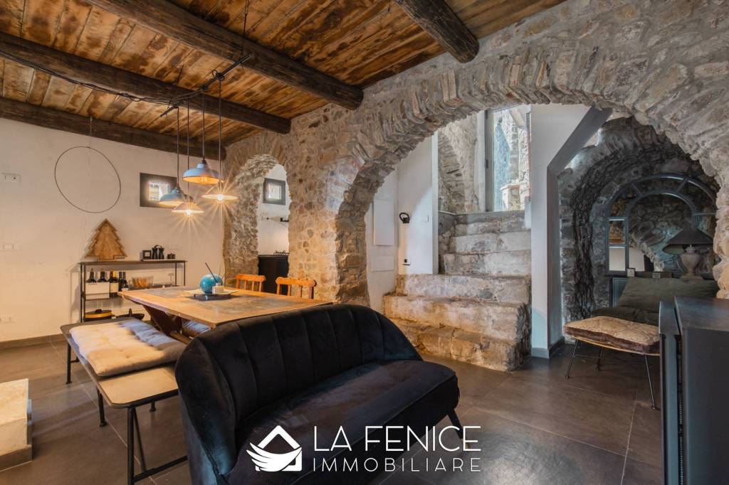 casa indipendente in vendita a Monterosso al Mare