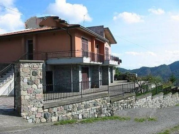 casa indipendente in vendita a Monterosso al Mare