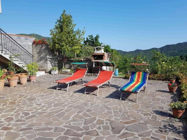 casa indipendente in vendita a Monterosso al Mare