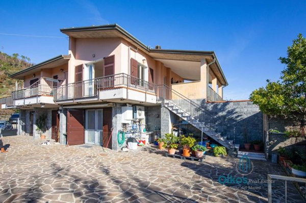 casa indipendente in vendita a Monterosso al Mare