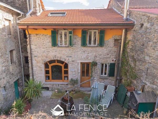 casa indipendente in vendita a Monterosso al Mare
